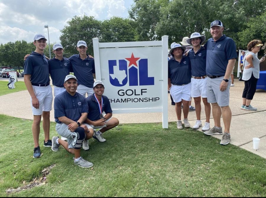 The Boys Golf Varsity players and their coaches at the UIL State Tournament, where they reached the top 5.